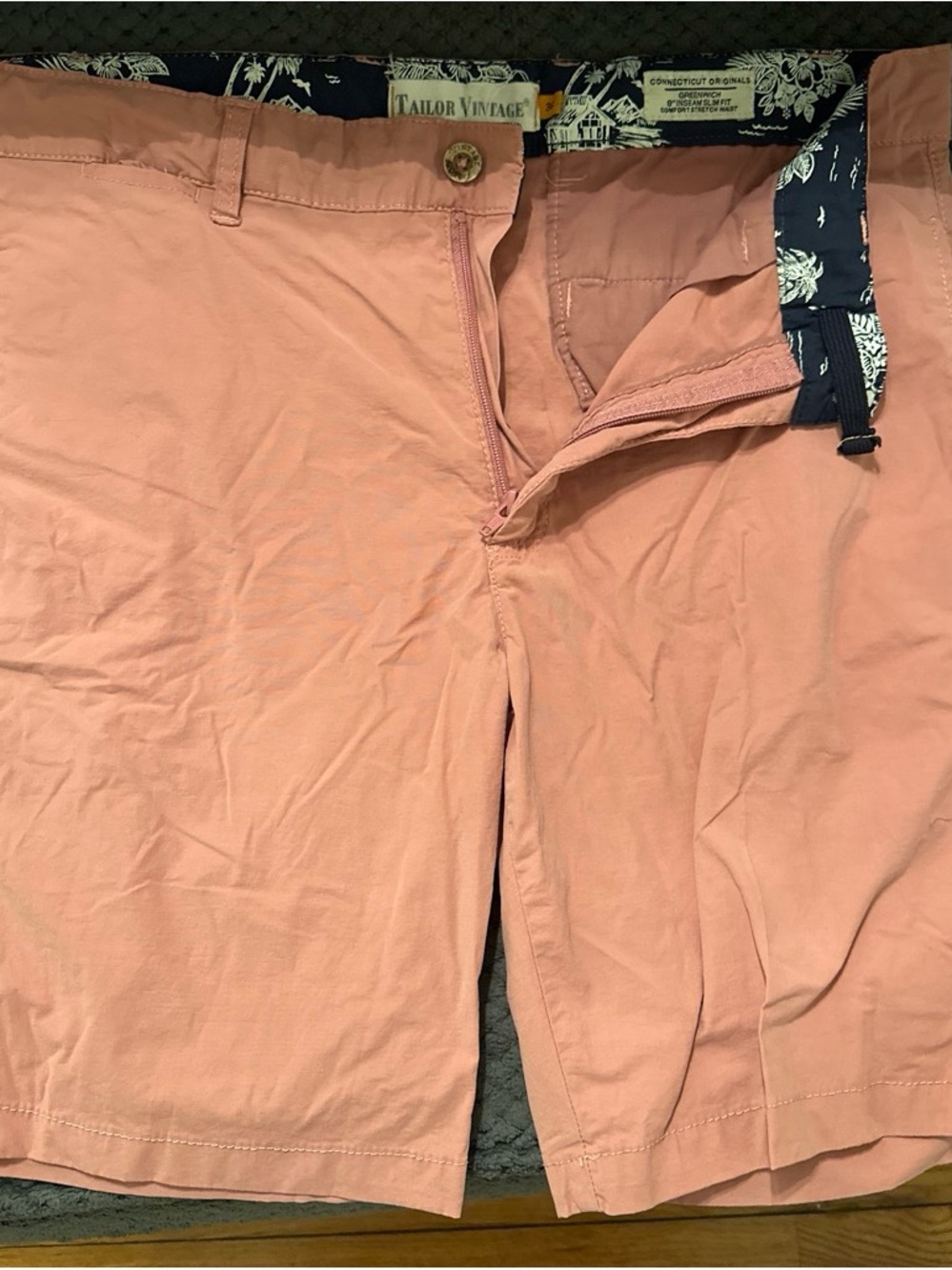Tailor Vintage Men’s Salmon Pink Chino Shorts